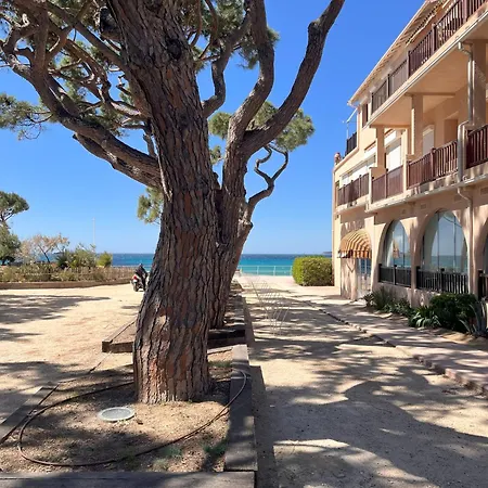 L'impasse Azuree アパート